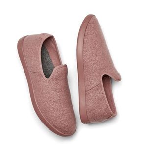 • All Birds • Men’s Merino Wool Loungers Slip On Shoes
Tui Light Red / Pink 12